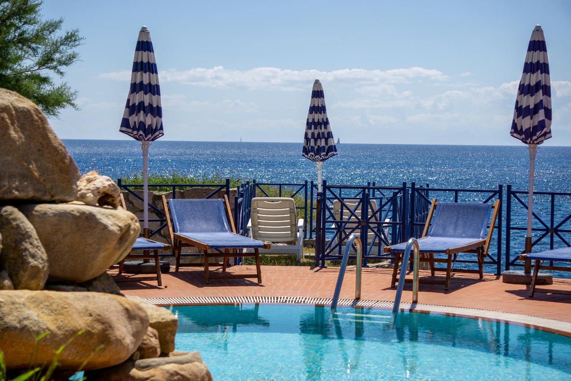 Hotel Il Perseo Chiessi Exterior photo